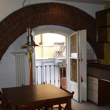Bilocale A Porta Venezia Διαμέρισμα Μιλάνο