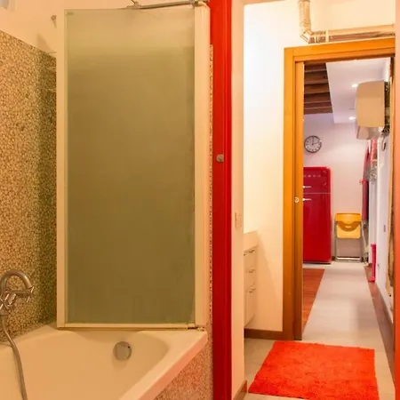 Bilocale A Porta Venezia *