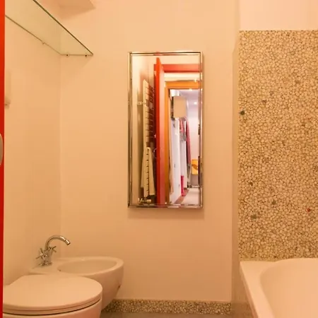 Bilocale A Porta Venezia *